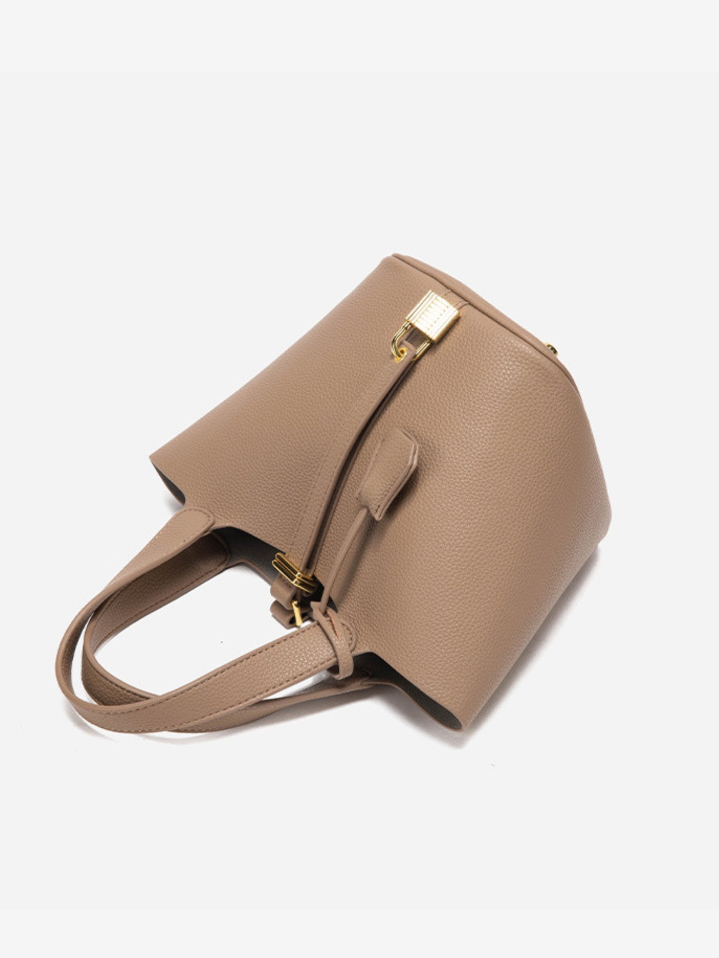 10007 - Claire Chic Bucket Bag – Elegant & Versatile Leather Handbag