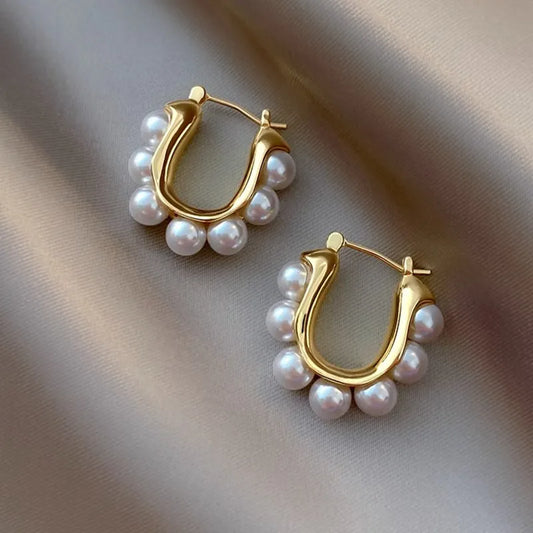 50005 - Gold Hoop Earrings with Pearls - Elegant and Timeless Jewelry